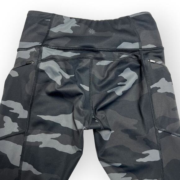 Athleta Camo Contender 7/8 Tight SIZE XSP Petite Black Gray Yoga Pants Workout - Picture 5 of 10